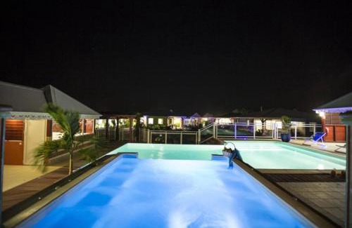 Saint-Francois Apartment | Anthurium - Chambre à la Palmeraie dorée