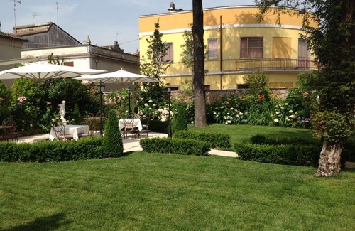 Ostiglia Bed & Breakfast | Antica Dimora