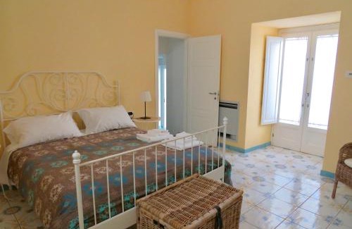 Meta Apartment | Antica Residenza la Vela