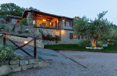 Tuoro sul Trasimeno Villa | Antiche Pietre 10, Emma Villas