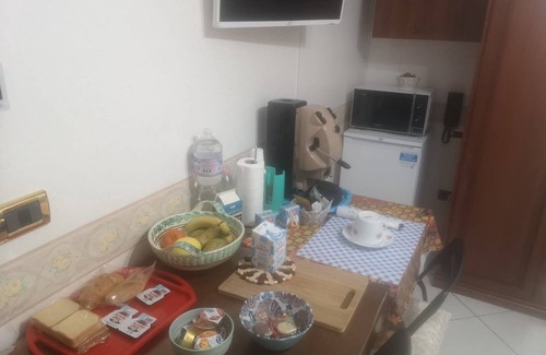 Regalbuto Bed & Breakfast | Antico Portale Host Roberto