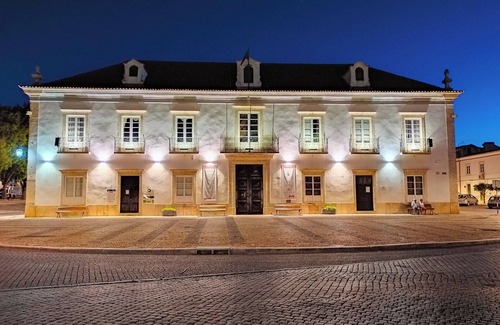 Borba House | Antiga Adega em Casa Senhorial, Centro da Cidade