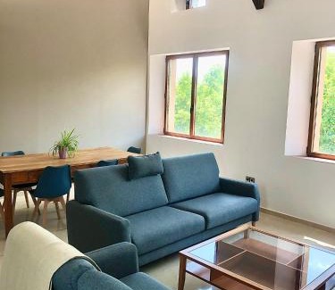 Solsona Apartment | Antiga Biblioteca