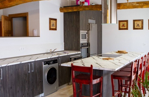 Santa Maria la Real de Nieva Cottage | Antigua Casa Segoviana a 35 km de Segovia Ciudad Patrimonio de la Humanidad