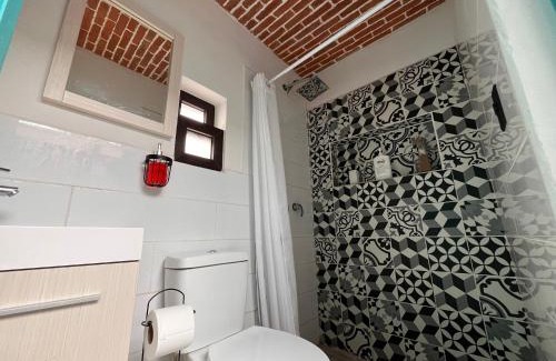 Antigua Guatemala Apartment | Antigua Central Casa or Loft King Beds Volcano View - Buen Rollo Escapes