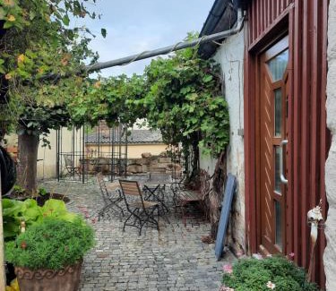 Hilpoltstein Apartment | Antikperle mit Komfort