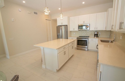 Naples Condo | Antilles Getaway Minutes from Marco Island
