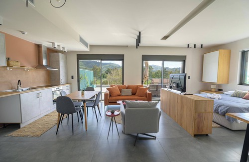 Archea Pissa Villa | Antinea Olympian Villa West studio