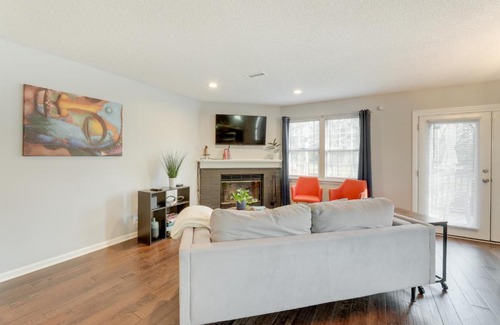 Antioch House | Antioch Townhome Less Than 14 Mi to Downtown Nashville!
