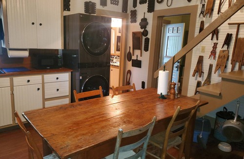 New Ulm House | Antique 2 story home on 160 Acres