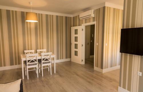 Hisarja Apartment | Antique Residence