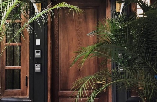 Trang Tien House | Antique Room in ChloeLeo Boutique Homestay Trang/Hoan Kiem Hanoi