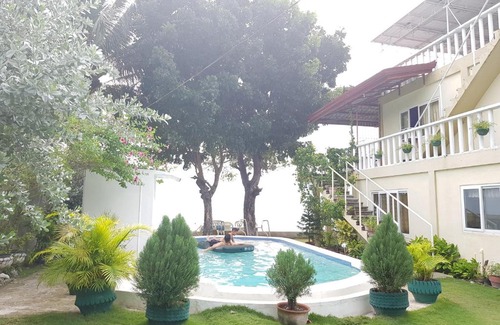 Oslob Resort | Anton's Beach Resort