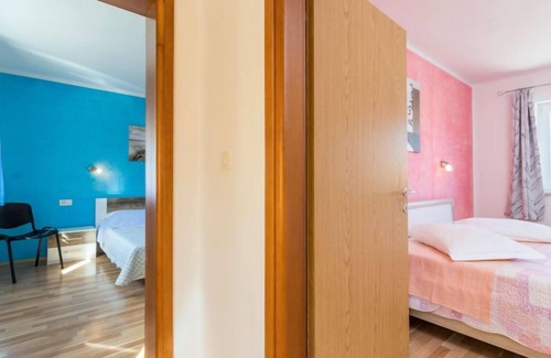 Pican House | Antoni (IPC106) by Interhome