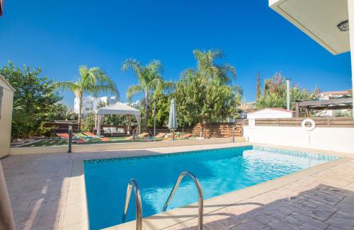 Pernera Villa | Antonia Villa