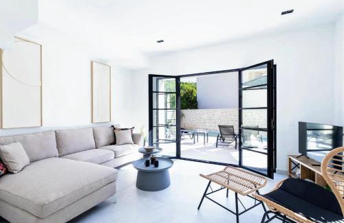 Agios Stefanos Villa | Antonis House