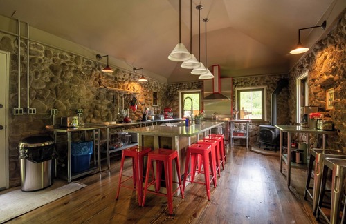 Livingston Manor Hotel | Antrim Streamside