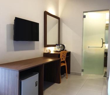 Kampung Bintong Hotel | Ants Hotel