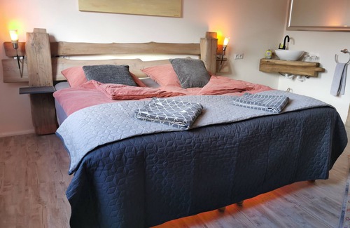 Ebertsbronn Bed & Breakfast | Anu - Unser Keltenhof