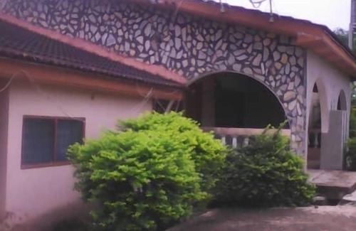 Anfoega House | Anum Royal Guest House