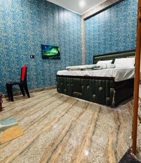 Salon Hotel | Anusthan Hotel