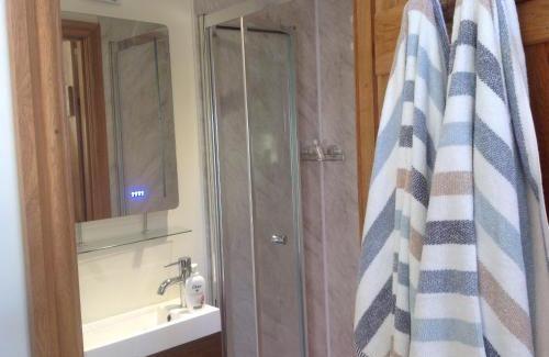 Whitchurch House | ANVIL COTTAGE