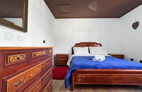 Campos do Jordao House | Ao lado do Parque Capivari - WiFi - 1 quarto - Garagem