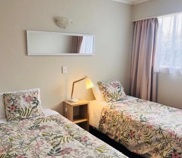 Fairlie Hotel | Aorangi Motel