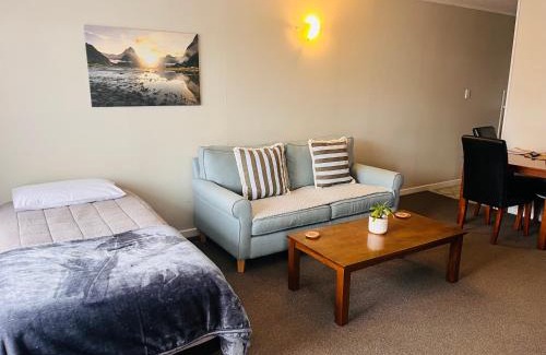 Fairlie Hotel | Aorangi Motel