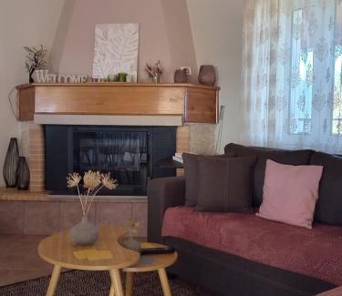 Loulos House | Aoria Traditional House with Stuning Mountain View