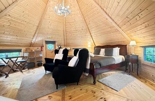 West Laroch Ski Chalet | Aos Sí Lodges