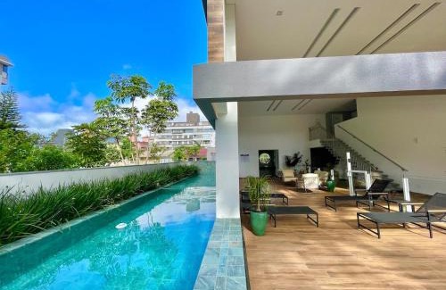 Jurere Apartment | Apê Cactos| Jurerê| 230m do mar| 2 suítes| Garagem