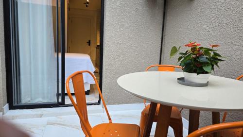 Novo Mundo Apartment | AP 102 l Com Ar condicionado l Garden l Exclusivo