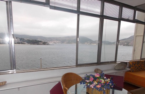 Icarai Apartment | Ap. 2 bedrooms and garage - facing the sea: sophistication and satisfaction!