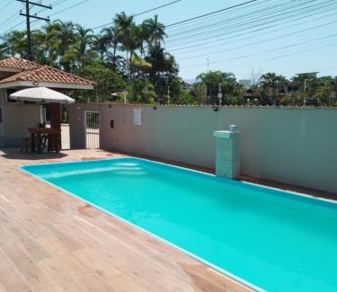 Downtown Ubatuba Apartment | Ap 2 dorm 500 m da Praia Grande