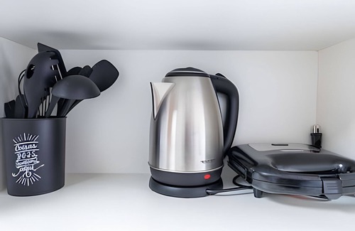 Samambaia House | Ap 2Qts, Up to 5 guests, Parking, Elevator