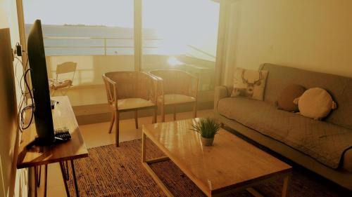 Colonia del Sacramento Apartment | Ap 603 Recrea tu vista con los Atardeceres frente al Río
