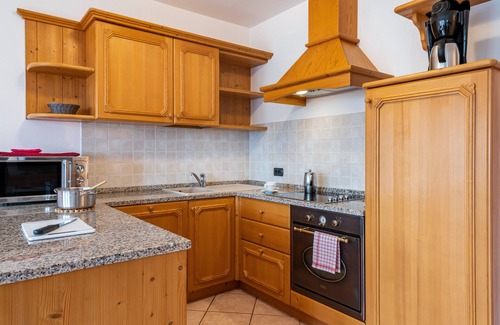 Livinallongo del Col di Lana Apartment | Apartment 'Apartments Mirabell Nicole' with Mountain View, Shared Terrace and Wi-Fi