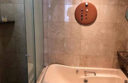 Vila Madalena Hotel | Apartment 208 DeLuxe Hotel GeorgeV - Excellent location Breakfast included