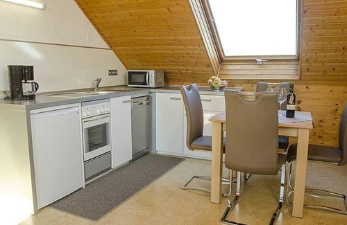 Gimmeldingen Apartment | Apartment attic storey - Storck house
