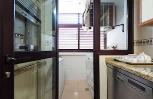 Las Palmas de Gran Canaria Apartment | Apartment near Las Canteras Beach with free Wifi and AC.