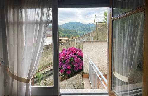La Granja Apartment | Apartment inside a house in a village in the center of Asturias.