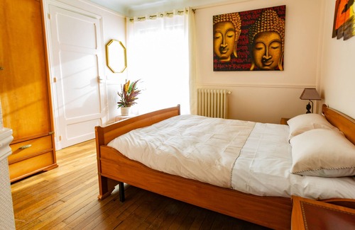 Melun House | Apakabar homestay, bed and breakfast indonesian atmosphere near Fontainebleau