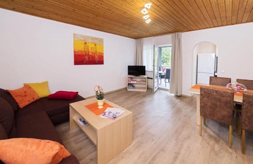 Wasserhofen Apartment | Apartments Am Waldeck Adults only