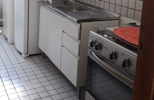 Rio Vermelho House | Apartamento Rio Vermelho (Carnival parade area and central beaches)