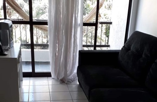 Rio Vermelho House | Apartamento Rio Vermelho (Carnival parade area and central beaches)
