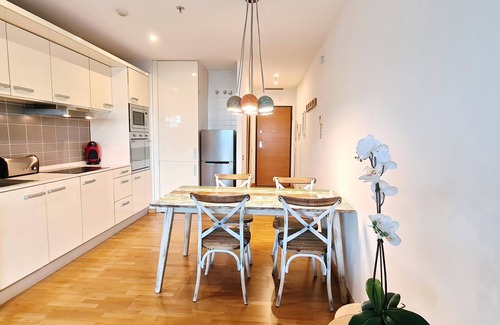 El Port Apartment | Apartment in front of Fira Gran Via
