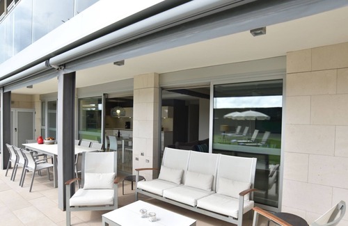 Playa del Ingles Apartment | Apartment with free WiFi, AC and direct access to the beach