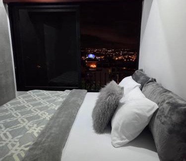 Zona 4 House | Aparhotel Monch