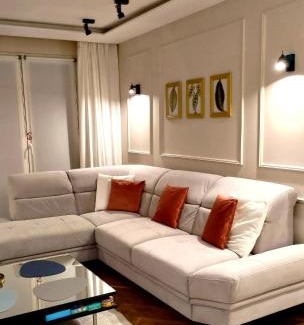 Tomaszow Mazowiecki Apartment | Apart AK plus NETFLIX